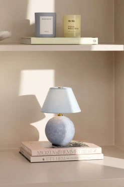 Iris 16 tragbare Tischlampe