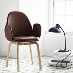 Kaiser Idell 6556-T Tischleuchte