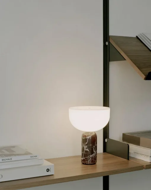 Kizu portable Tischleuchte