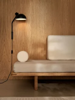 MO300 Wandleuchte