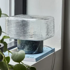 Neat Tischleuchte