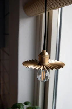 Omega Pendelleuchte Ø15cm