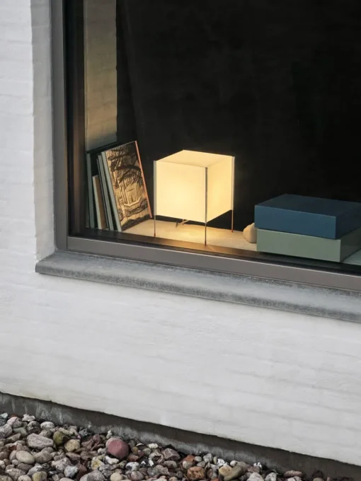Paper Cube Tischleuchte