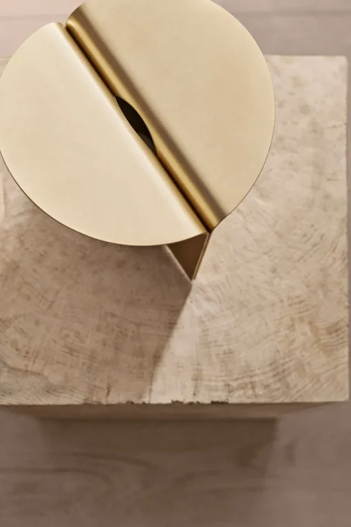 RF200 Petal Tischleuchte, Oiled oak-brass