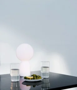 Yo Tischlampe small